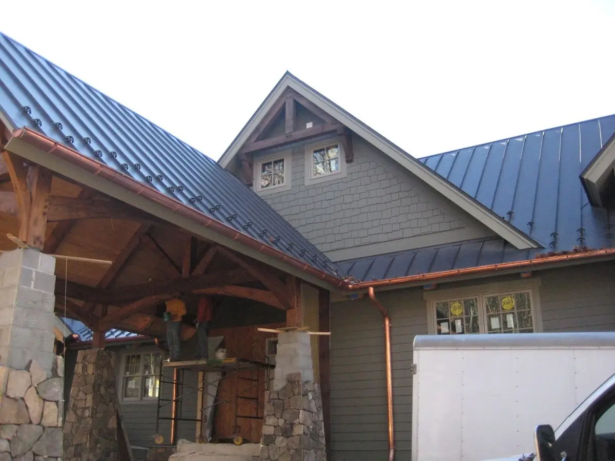 Craftsman Roofing team delivering quality roofing work in Royal Oaks